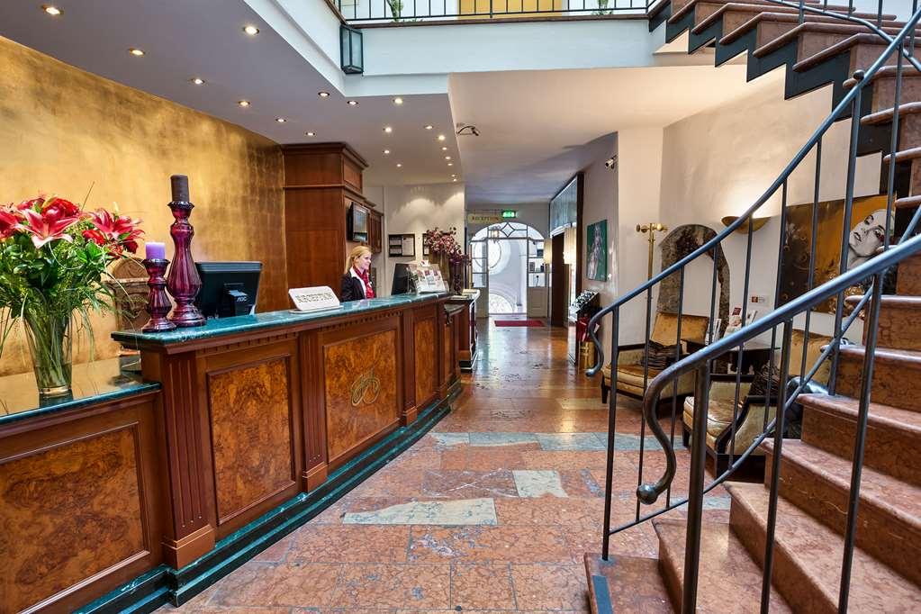 Radisson Blu Hotel Altstadt, Salzburg Beltér fotó